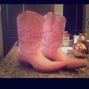 Pink vintage cowboy boots!